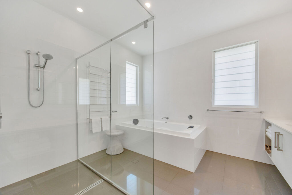 3 bedroom top floor (10)