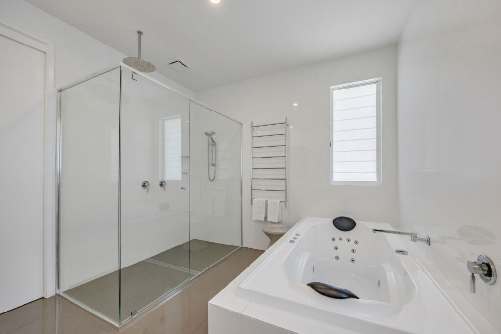 3 bedroom top floor (11)